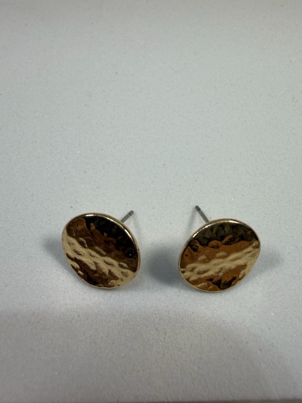 🩷5/$10🩷 Hammered Round Gold Stud Earrings